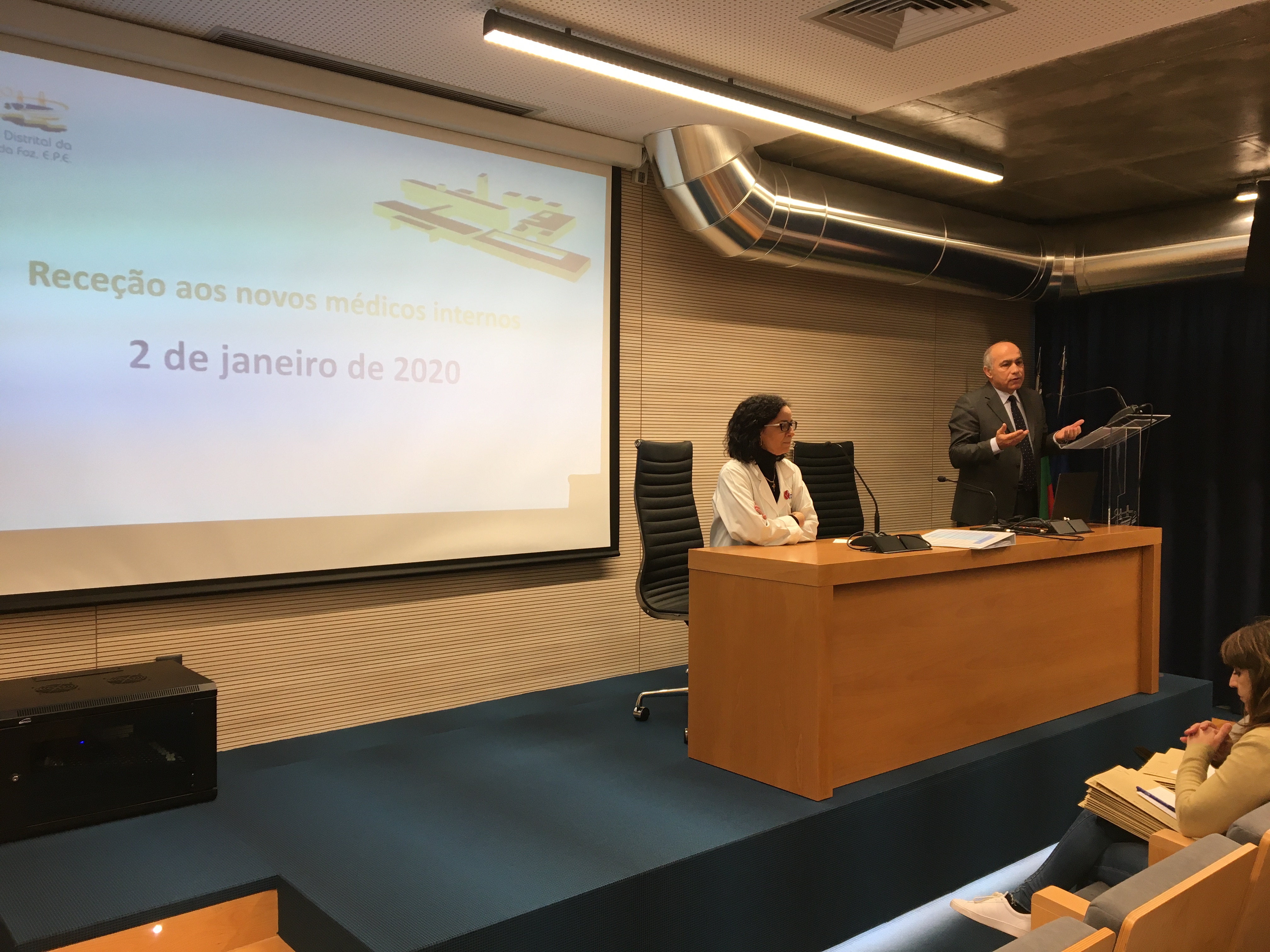 imagem do post do HDFF, EPE promove Integração de novos Médicos de Formação e promove o Curso “Ready,Set,Go”.